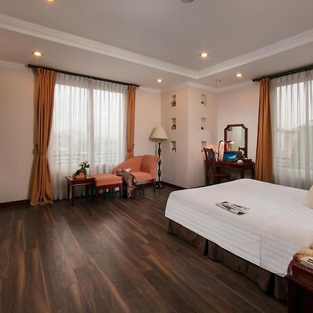 Rosaliza Hotel Hanoi Exterior photo
