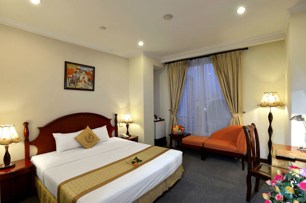 Rosaliza Hotel Hanoi Exterior photo